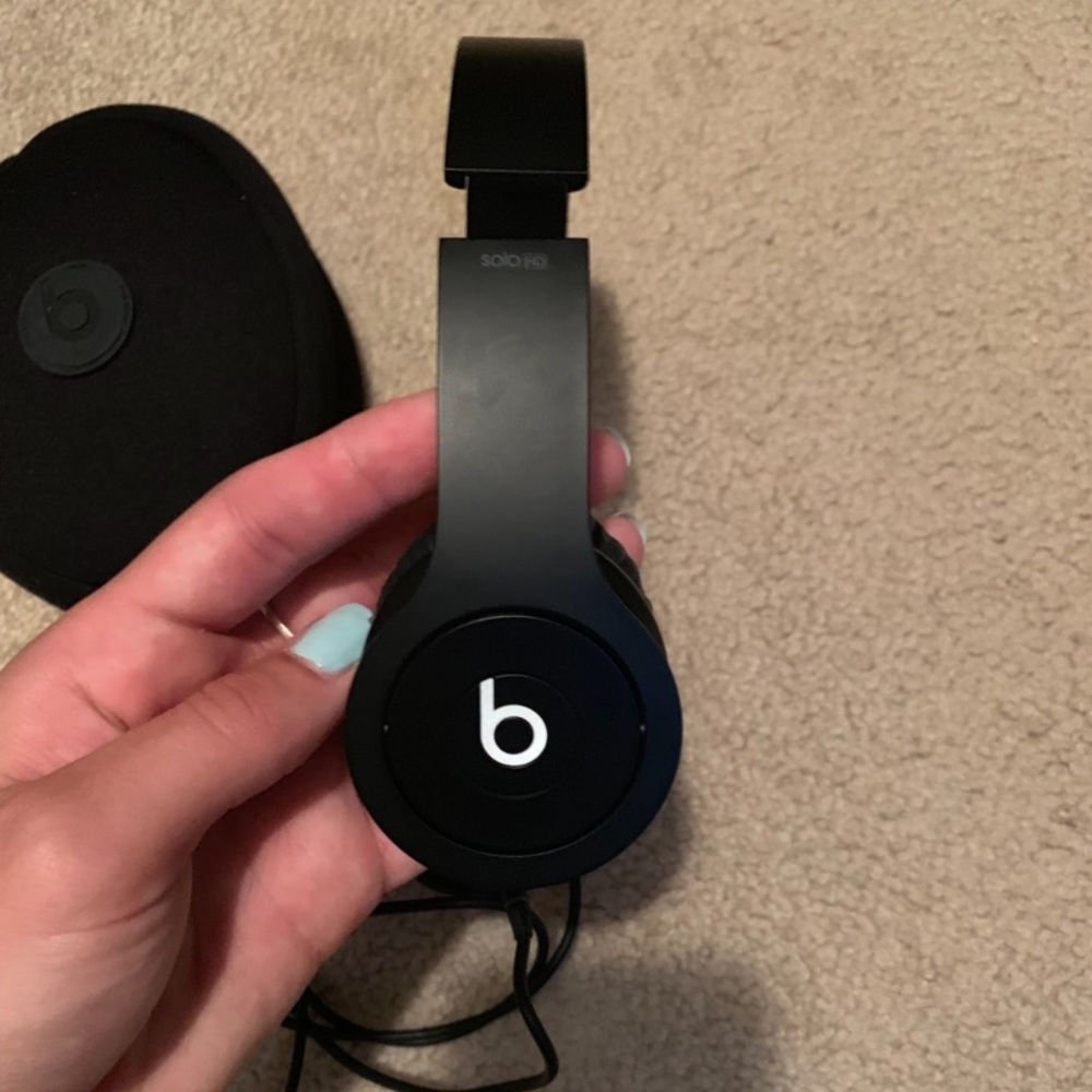 Beats by Dre Solo HD WIRED - Picture 3 of 5